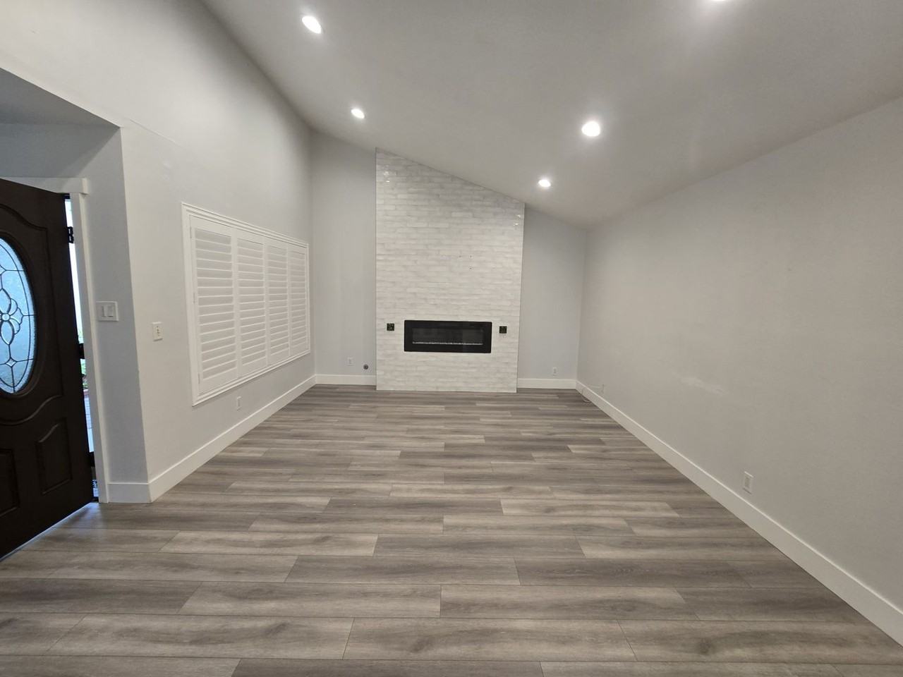 16666 Mount Acoma Cir - Photo 2 of 26