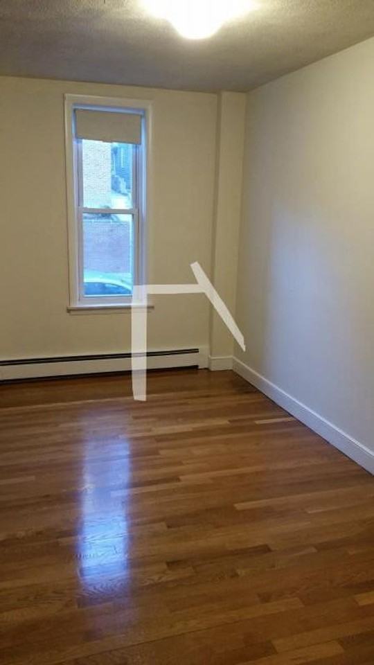 312 Tappan Street - Photo 7 of 7