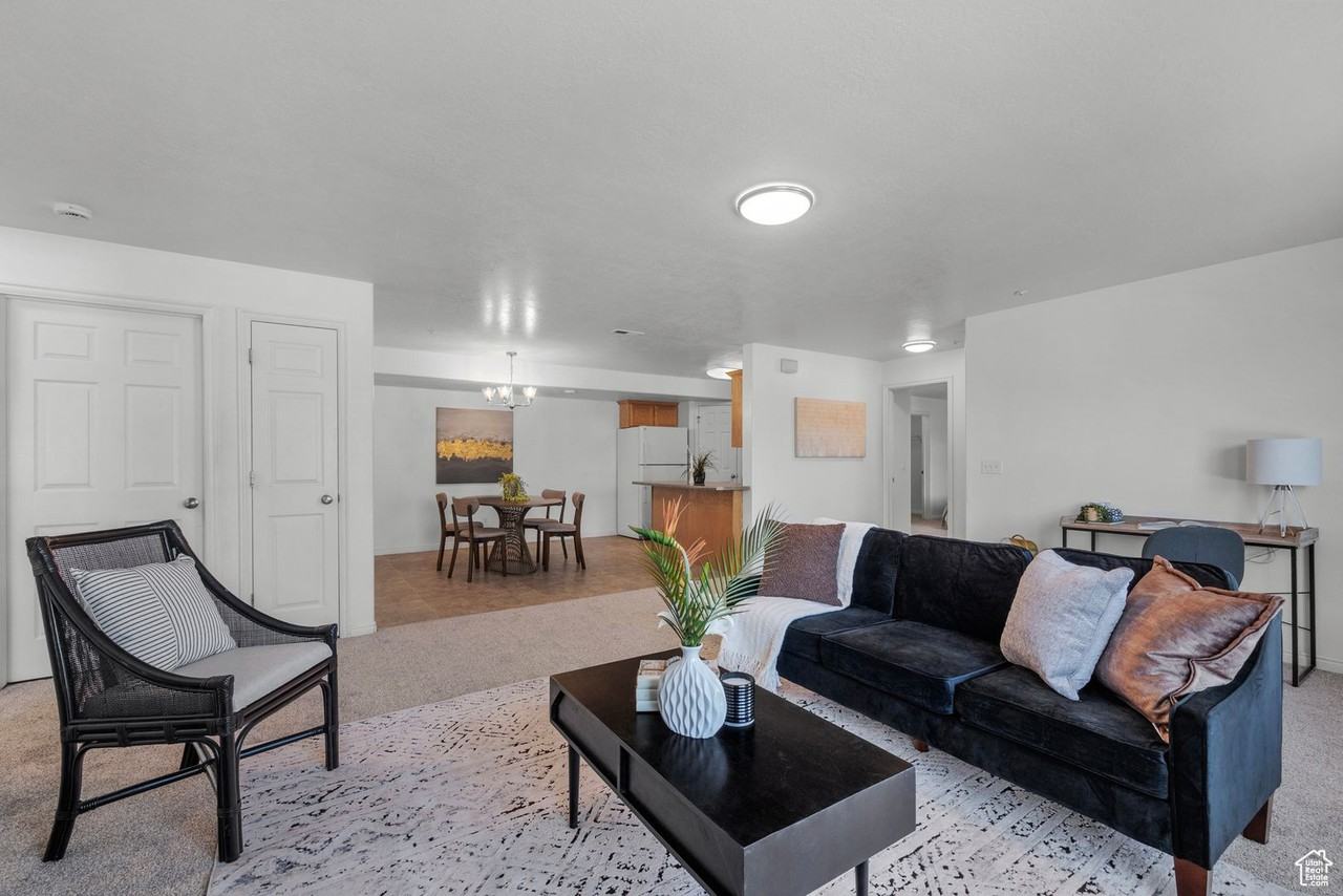 3531 E Rock Creek Rd #C7 - Photo 5 of 20