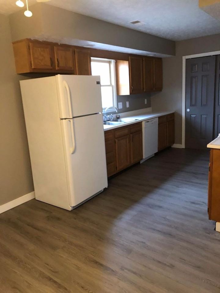 1808 Kraig Dr - Photo 2 of 10