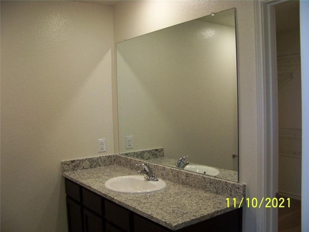 217 Sunnymeade Ln - Photo 6 of 10