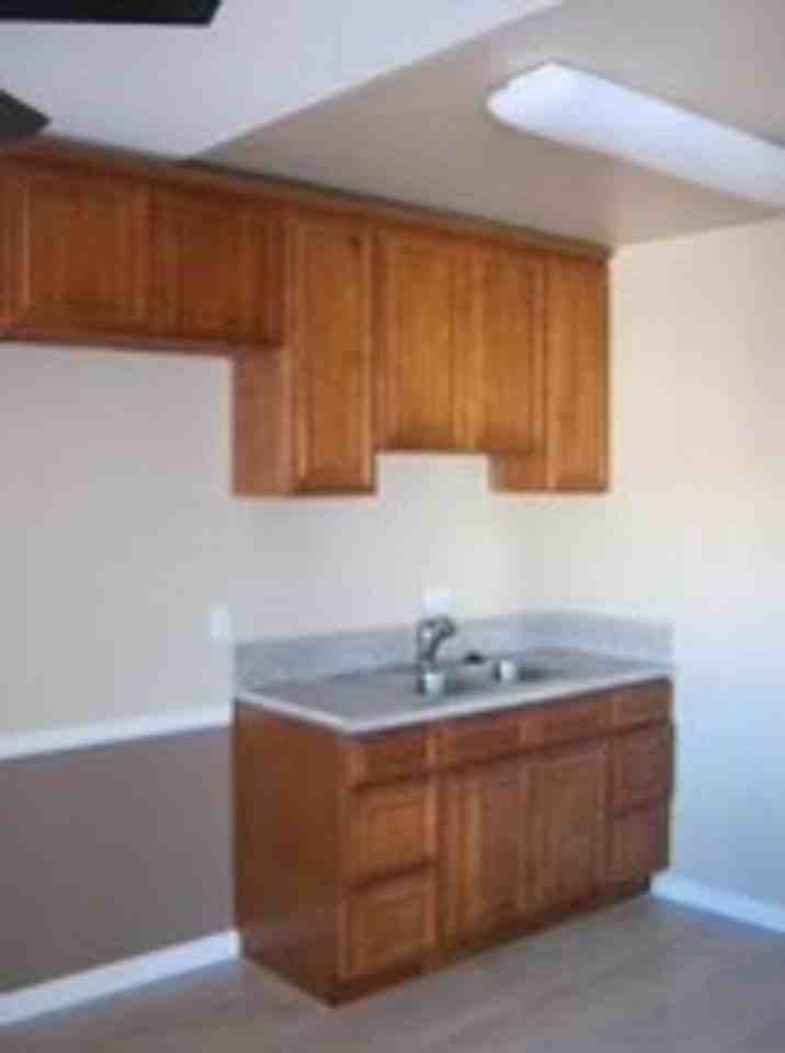 2046 S Mountain View Ave - Photo 3 of 12