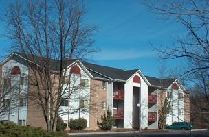 featured image of 400 Berryfield Ln Apt M #Apt M