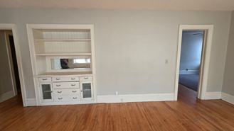 2118 Dupont Avenue S - Photo 1 of 1