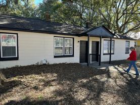 Success Ave Duplex - Photo 1 of 1