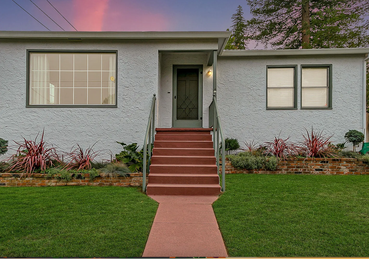 2505 Butte St - Photo 3 of 26