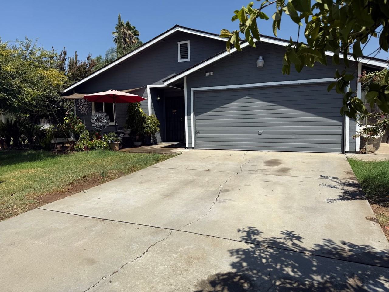 15910 Giotta Ave - Photo 2 of 2