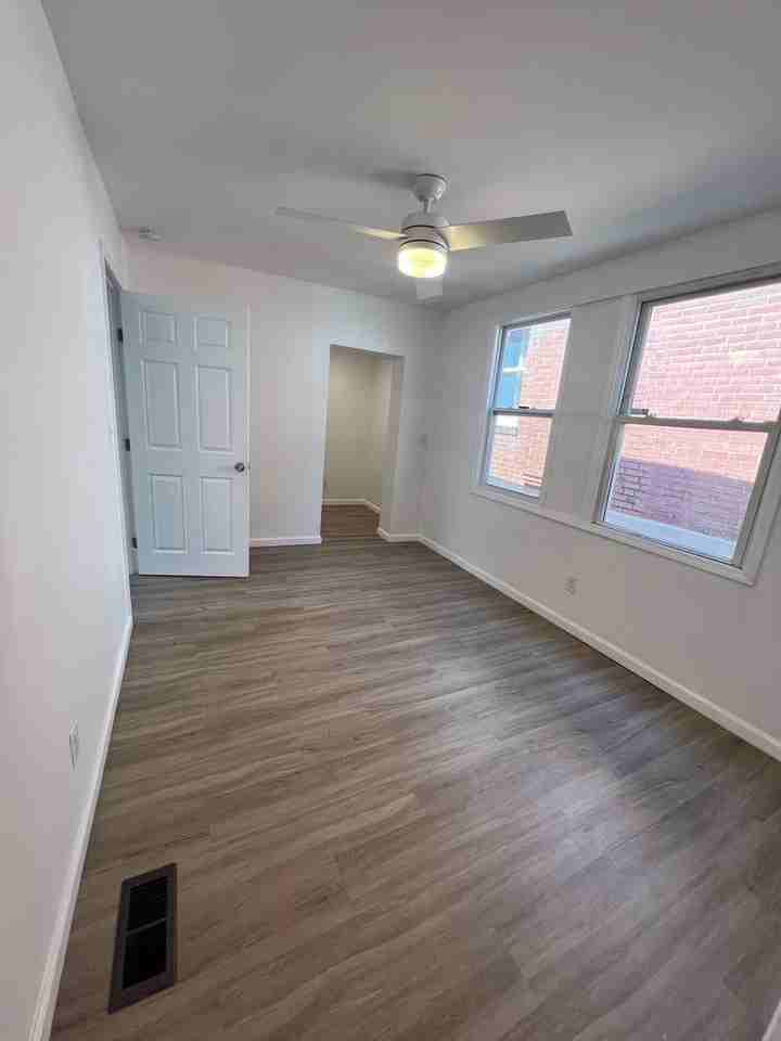 5337 Arsenal St - Photo 5 of 5