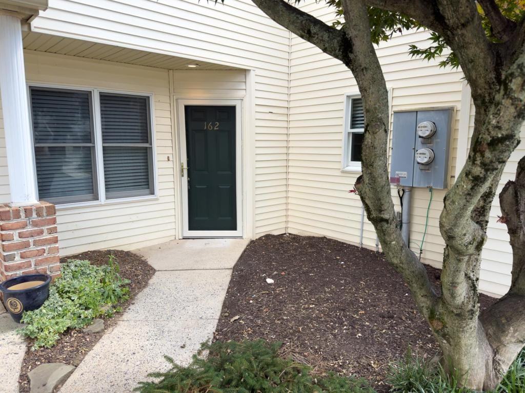162 Lindfield Cir - Photo 5 of 29
