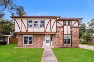 featured image of 826 Bradwell Dr