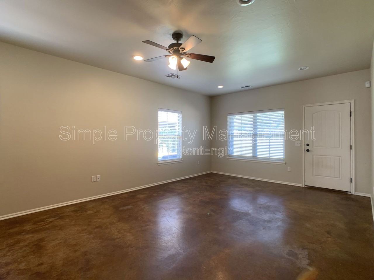 14628 1st St - Photo 4 of 9