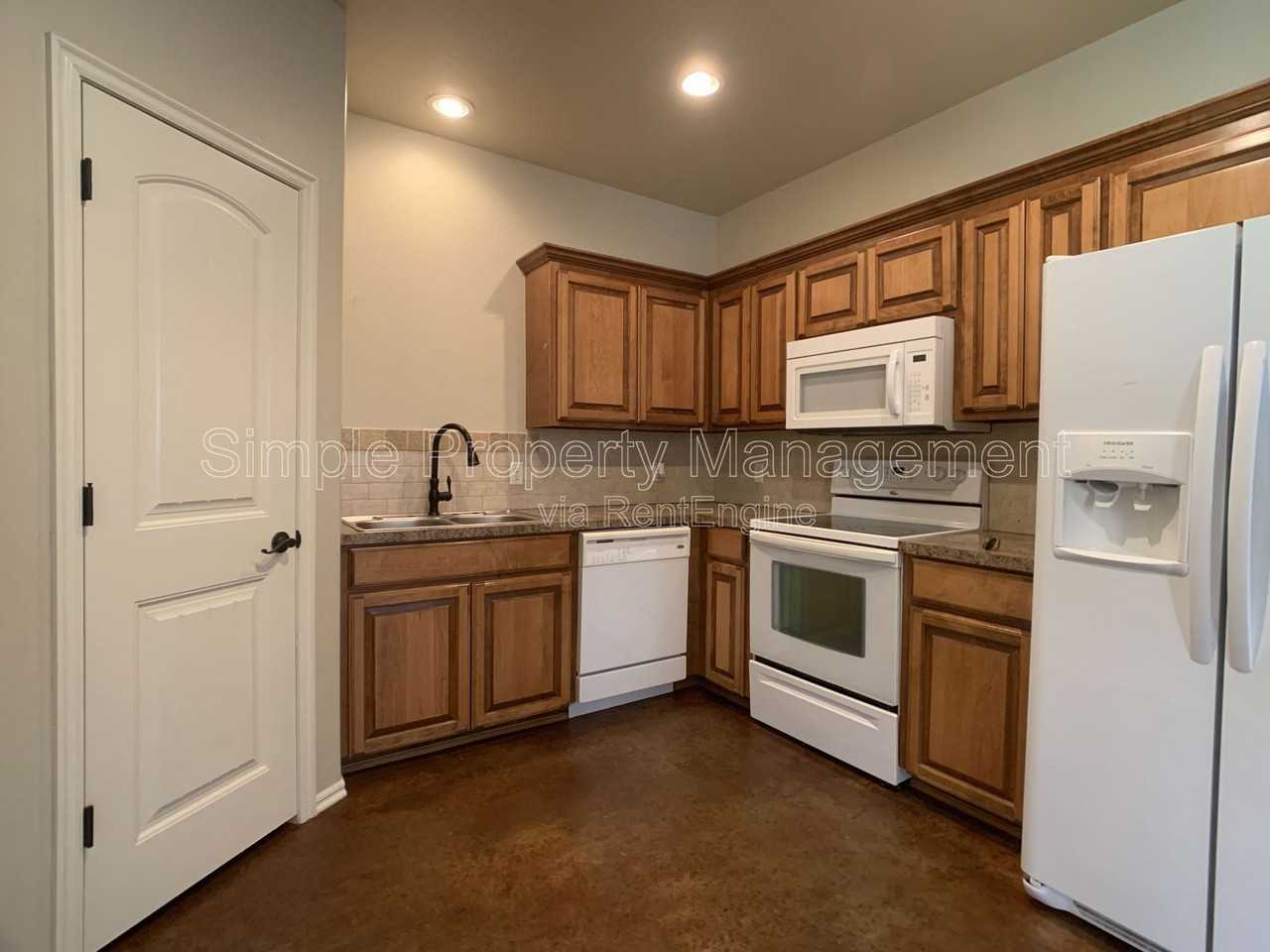 14628 1st St - Photo 6 of 9