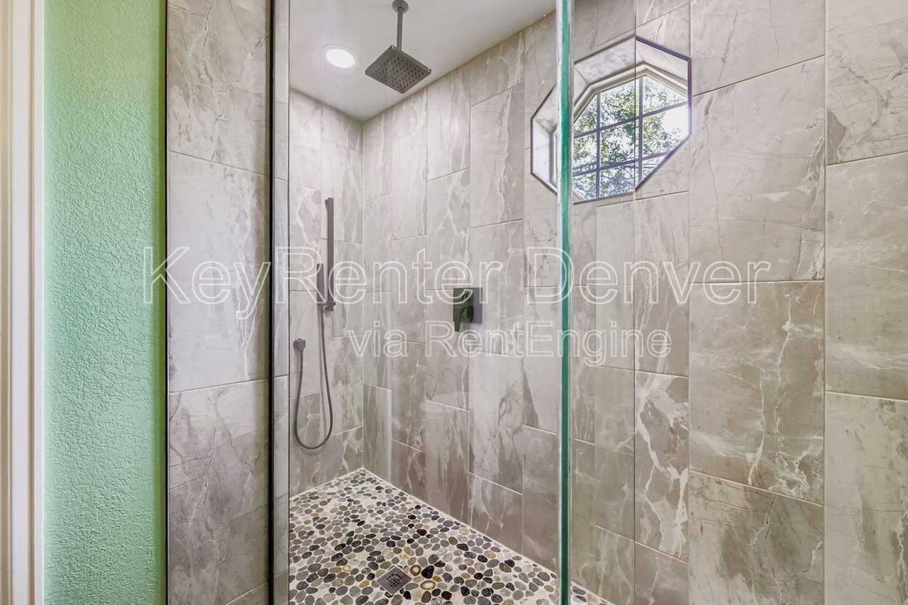 12295 Crabapple St - Photo 5 of 28