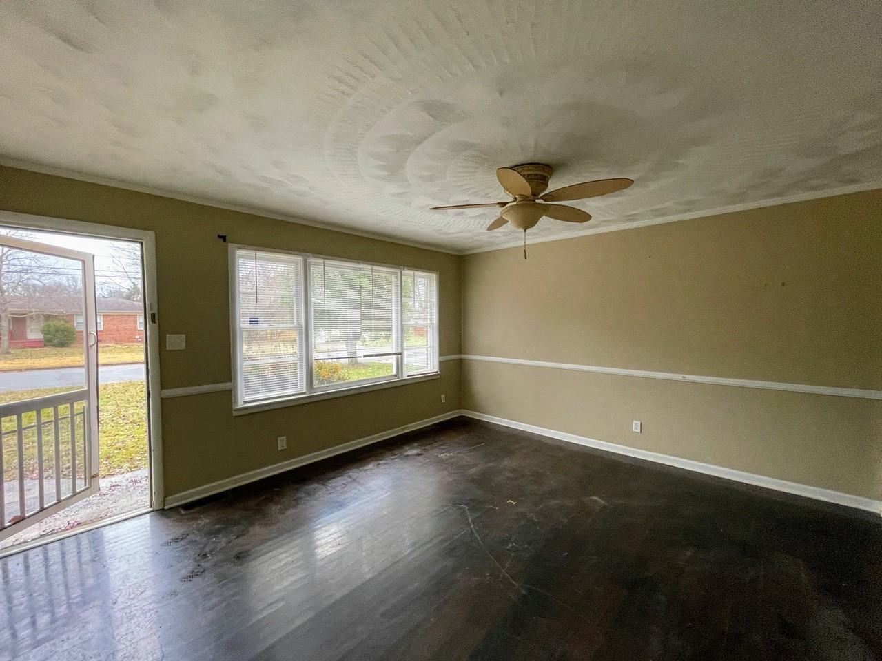 2417 Esther Ave Nw #14768842 - Photo 3 of 17