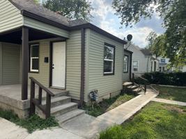 featured image of 1705 E 34th St #1707