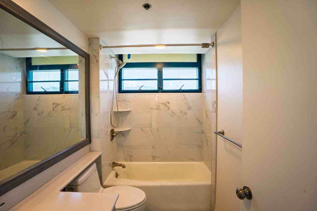 745 Isenberg St - Photo 7 of 14