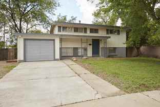 241 Elmwood Dr/Lp/Hieronymus - Photo 1 of 1