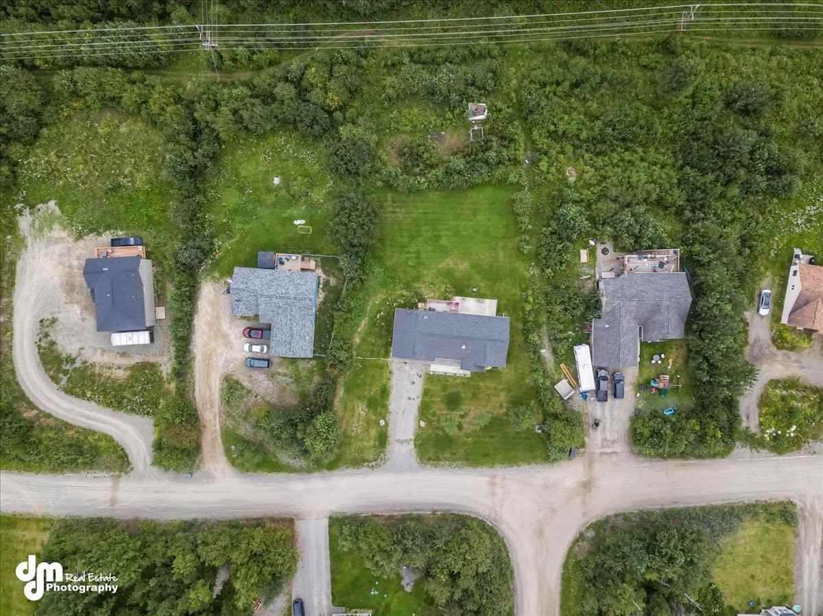 7908 W Mustafa Cir #STR - Photo 4 of 14