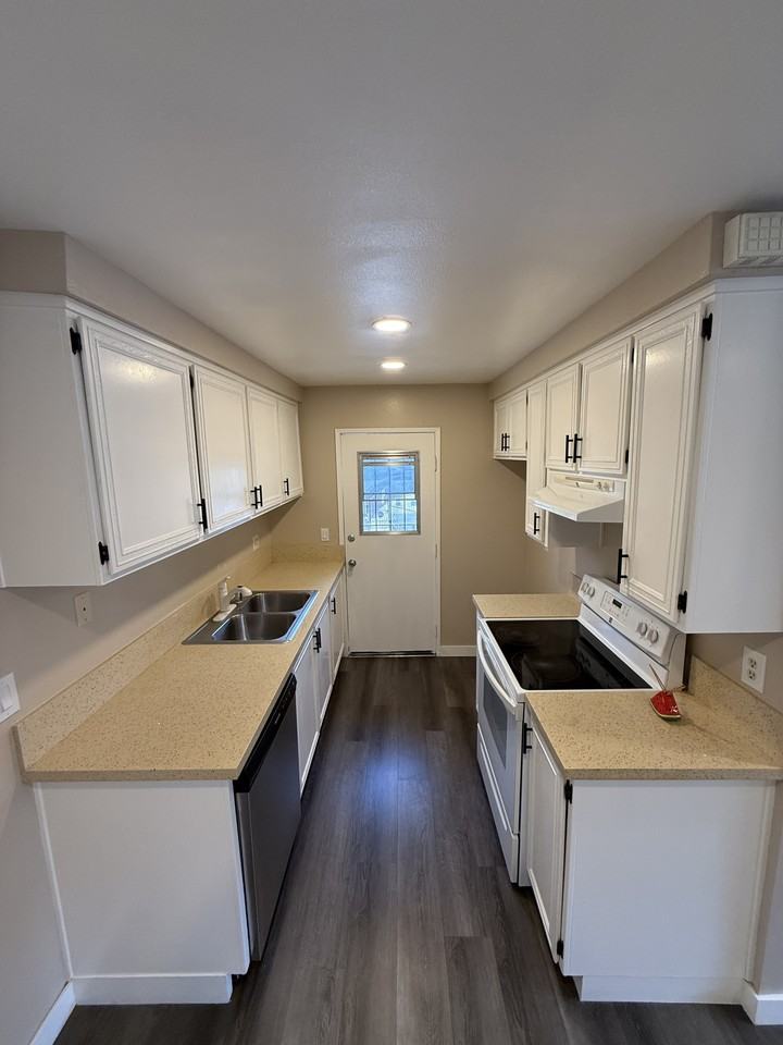 2690 Anchor Ave #1 - Photo 3 of 23