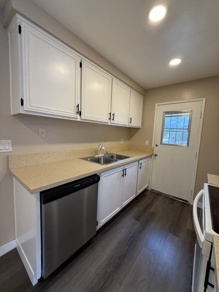 2690 Anchor Ave #1 - Photo 7 of 23