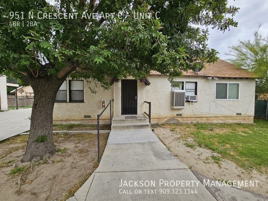 951 N Crescent Ave Apt C #C - Photo 2 of 17