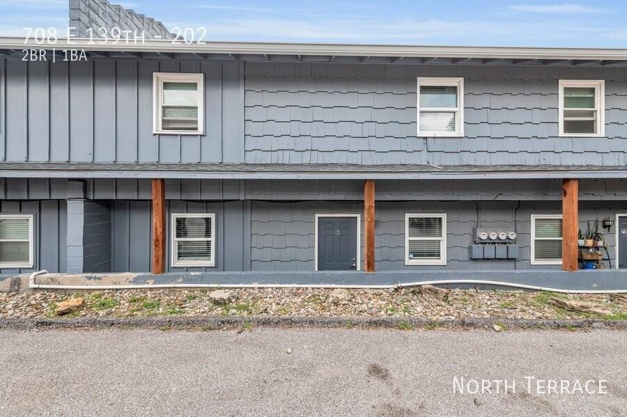 708 E 139th St #202 - Photo 7 of 19