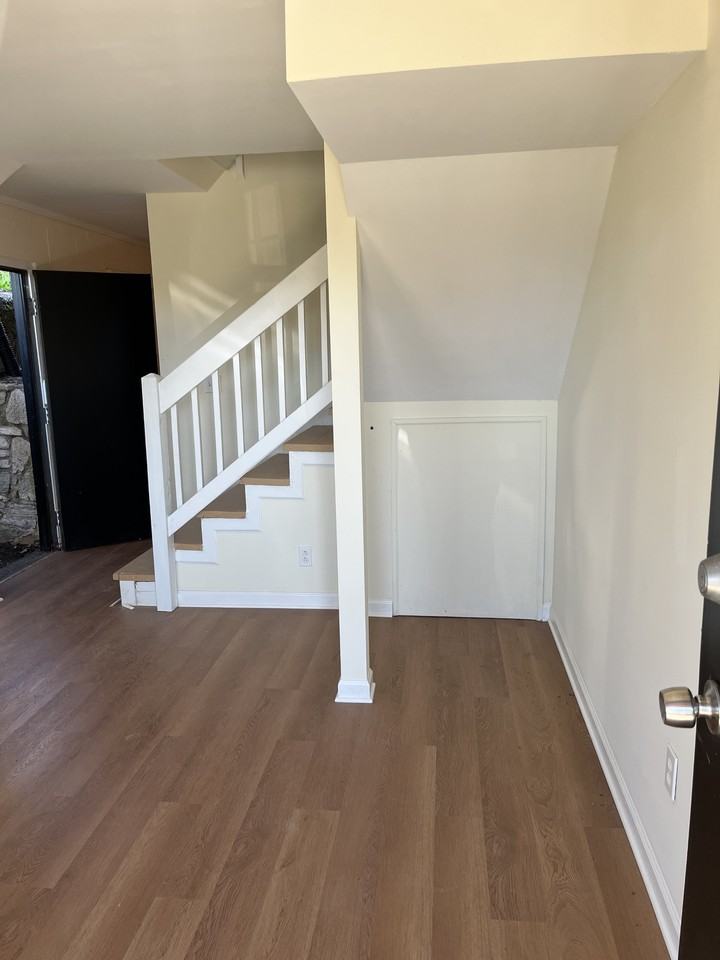 1012 Park Ave #NA - Photo 2 of 12