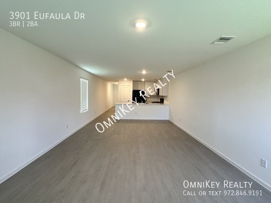 3901 Eufaula Dr - Photo 2 of 13