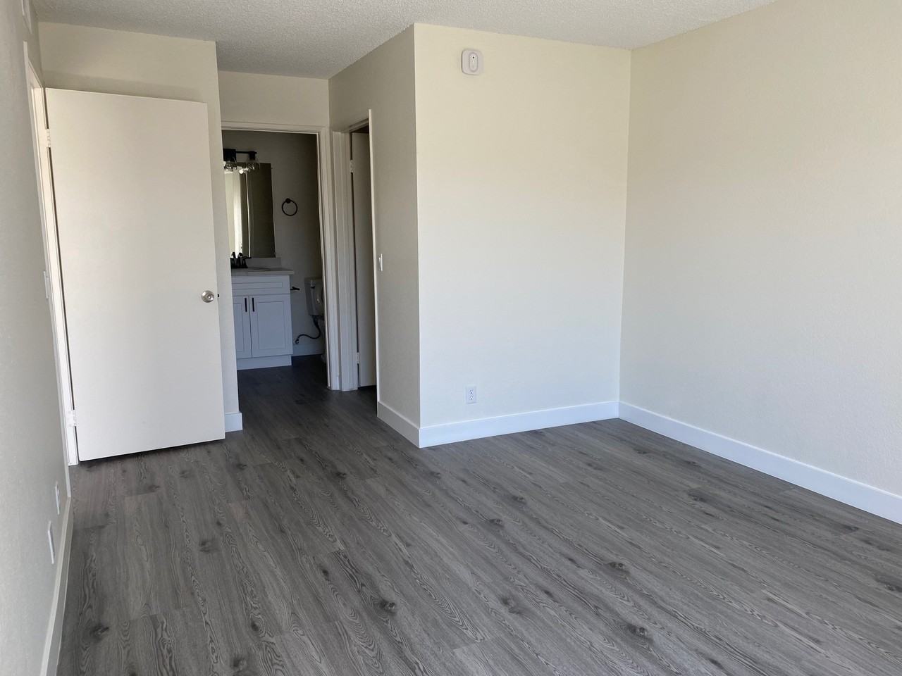 7636 Fulton Ave #223 - Photo 3 of 13