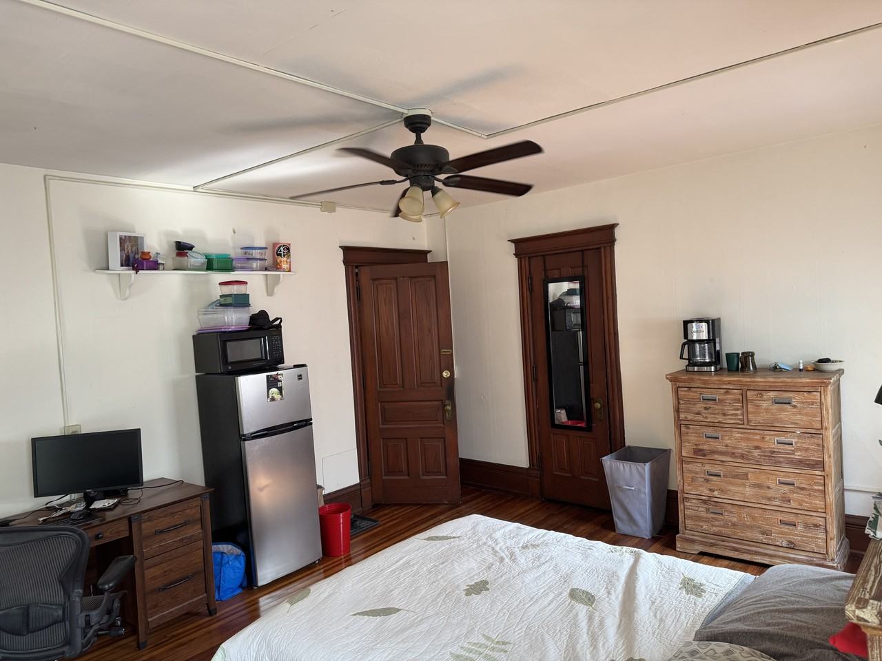 407 Wisconsin Ave #4 - Photo 7 of 15