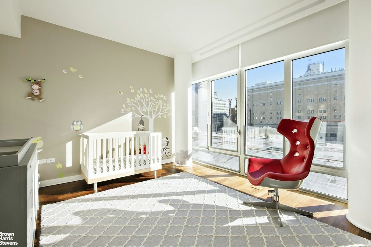 520 W 19th St #5B - Photo 4 of 8