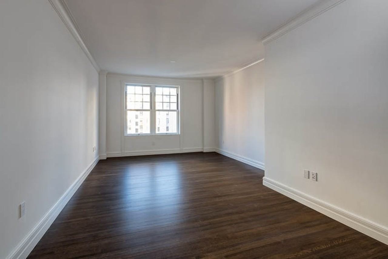 150 E 72nd St #8N - Photo 2 of 3