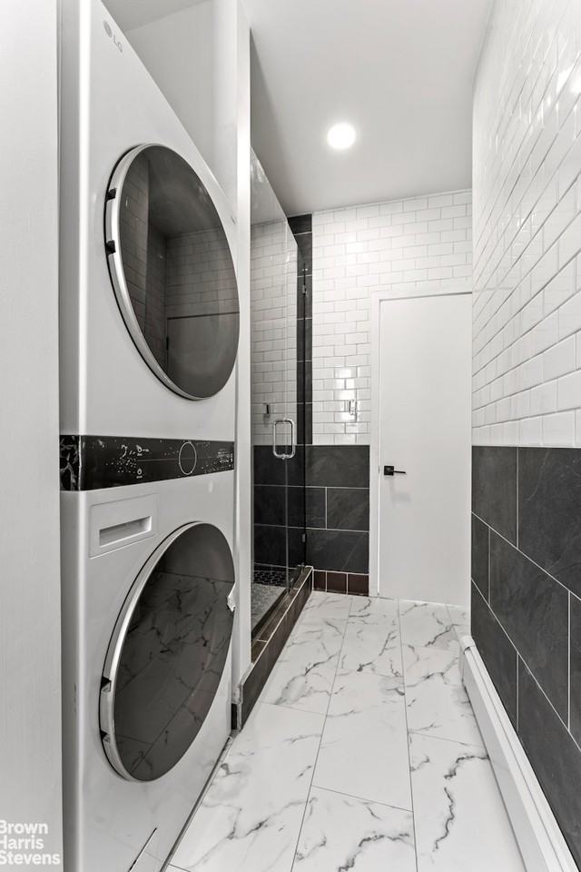 109 Manhattan Ave #2 - Photo 2 of 13