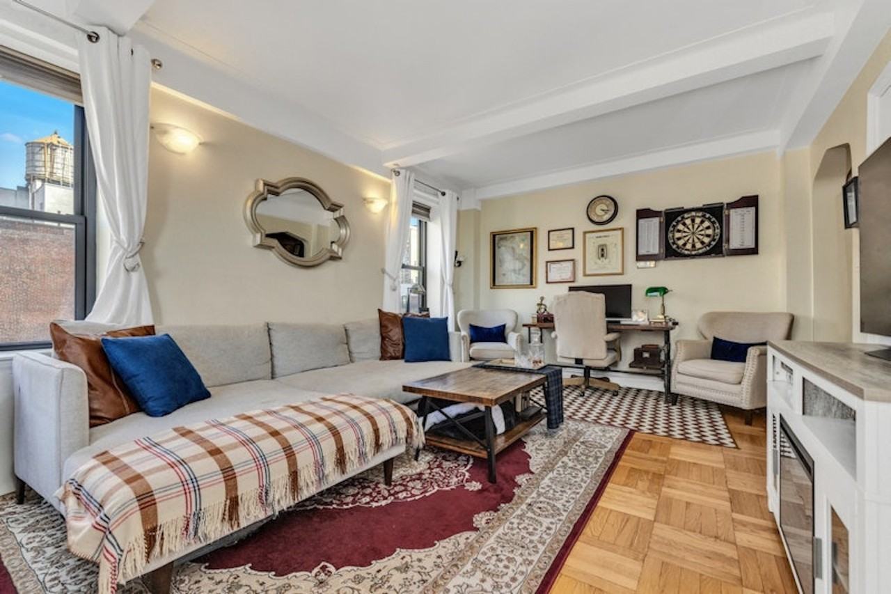 230 Riverside Dr #8P - Photo 2 of 16