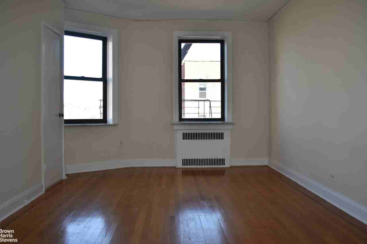 802 W 190th St #4B - Photo 3 of 6