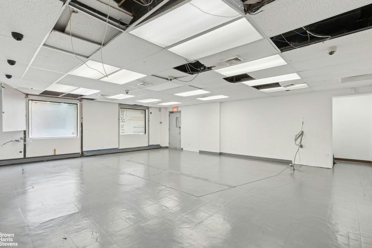 1901 Madison Ave - Photo 5 of 12