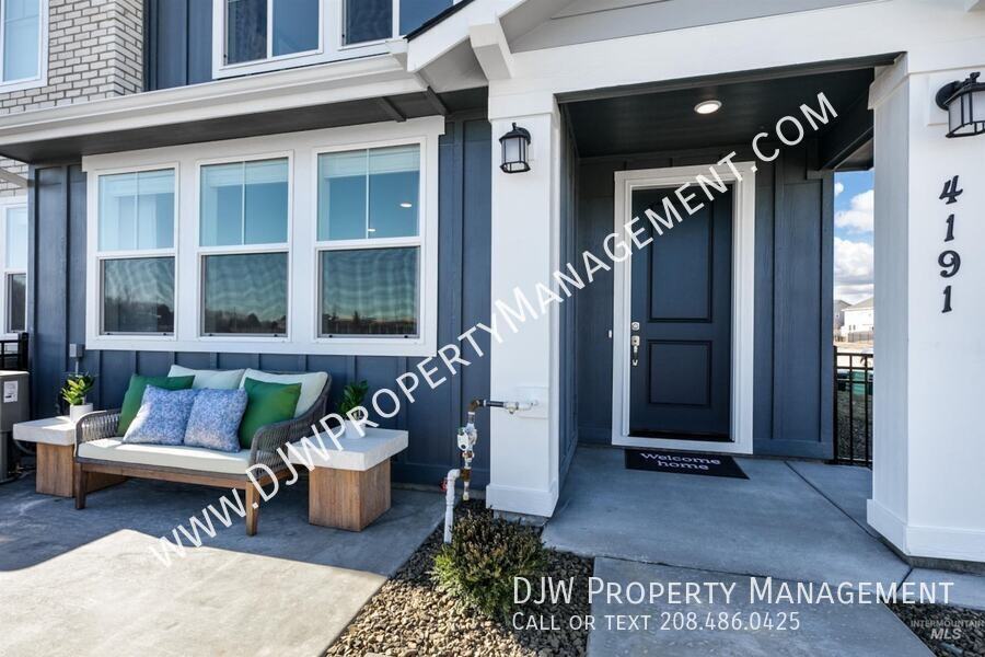 4148 W Perspective St - Photo 2 of 25