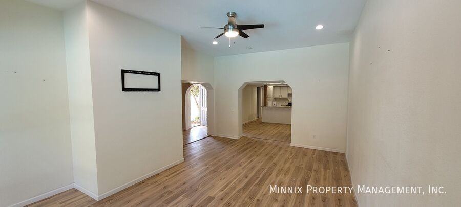 8504 Knoxville Ave #1 - Photo 7 of 32