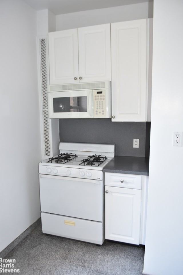 482 Fort Washington Ave #4H - Photo 4 of 10