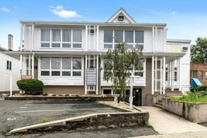 featured image of 543 Valley Rd #8