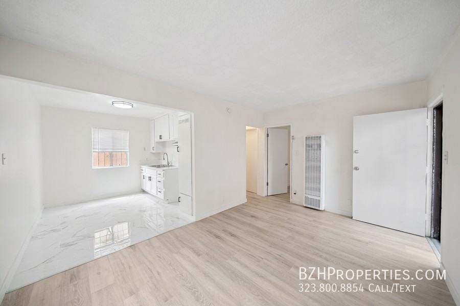 8633 Denver Avenue #1