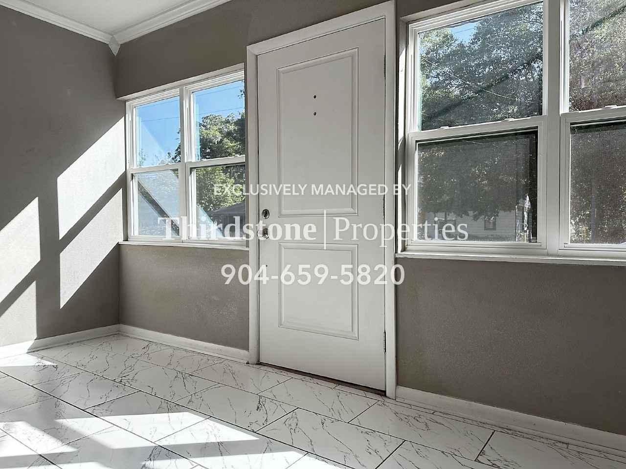 854 Bunker Hill Blvd - Photo 2 of 31