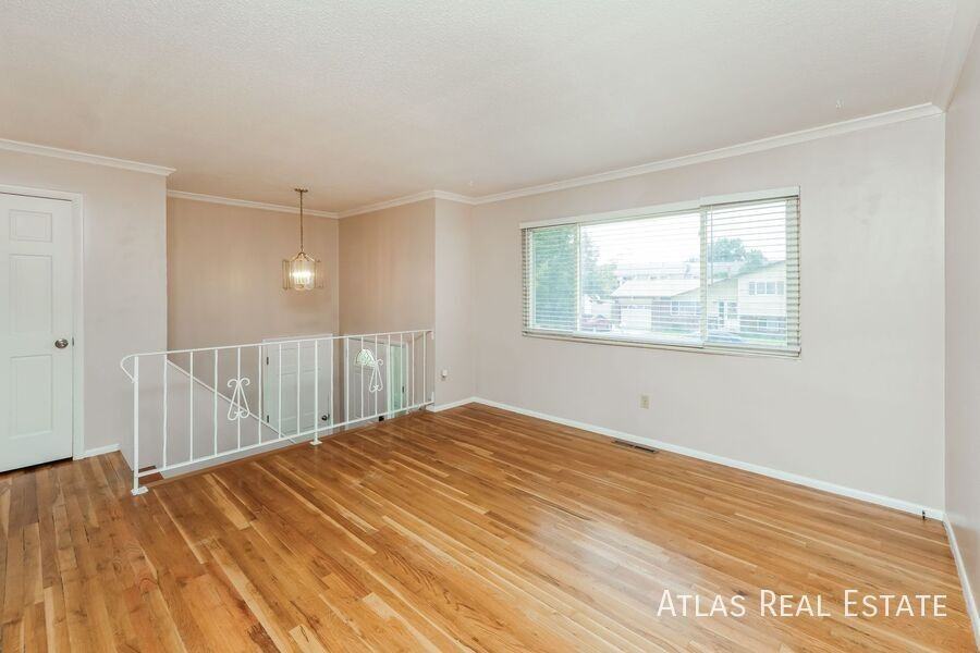 3914 Encino St - Photo 2 of 21