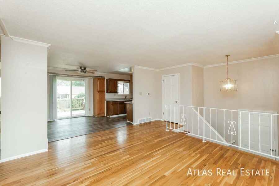 3914 Encino St - Photo 3 of 21