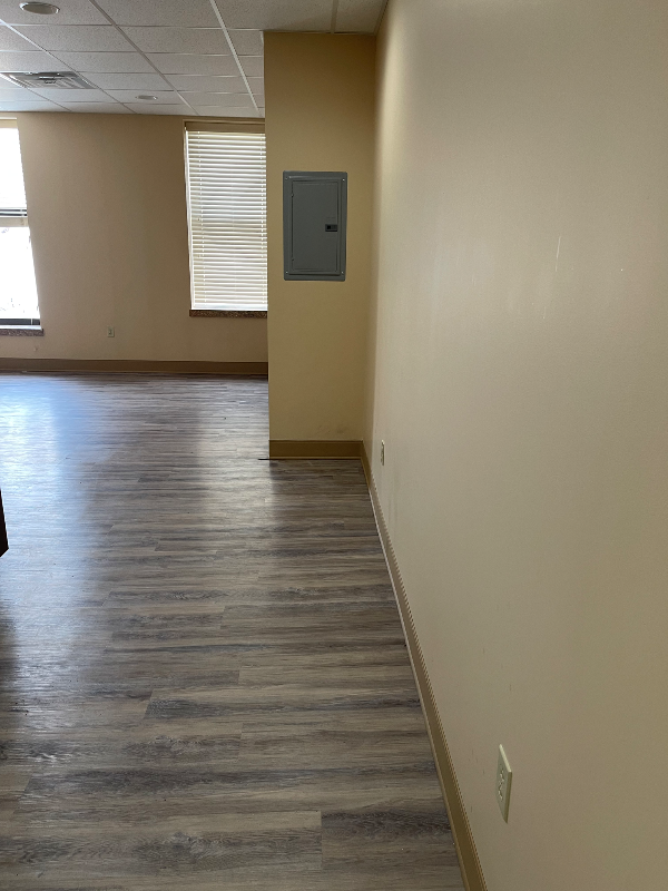 102 E Otterman St #203 - Photo 5 of 15