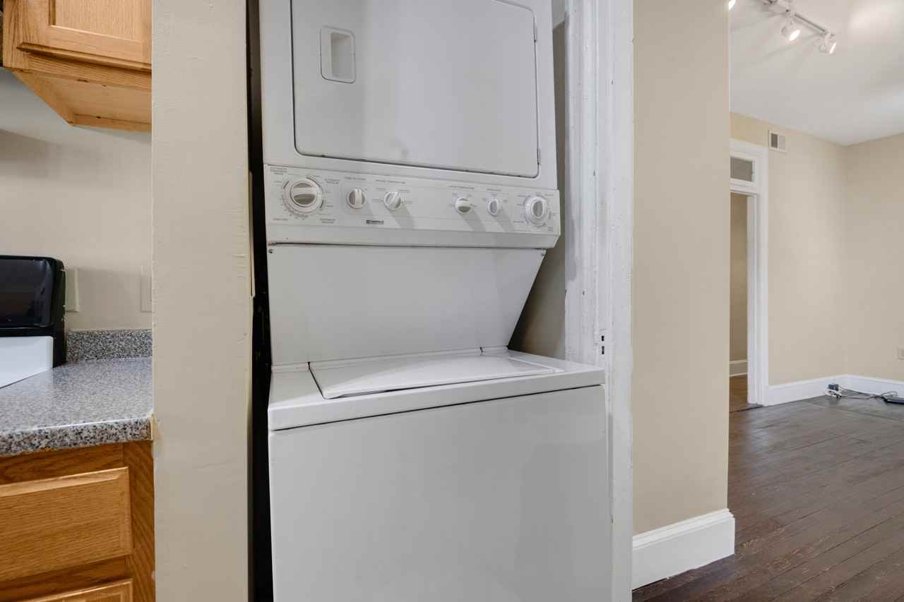 221 P Street Northwest #A - Photo 7 of 13