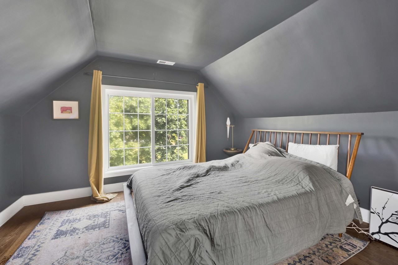 1625 W Hollywood Ave #3 - Photo 6 of 10