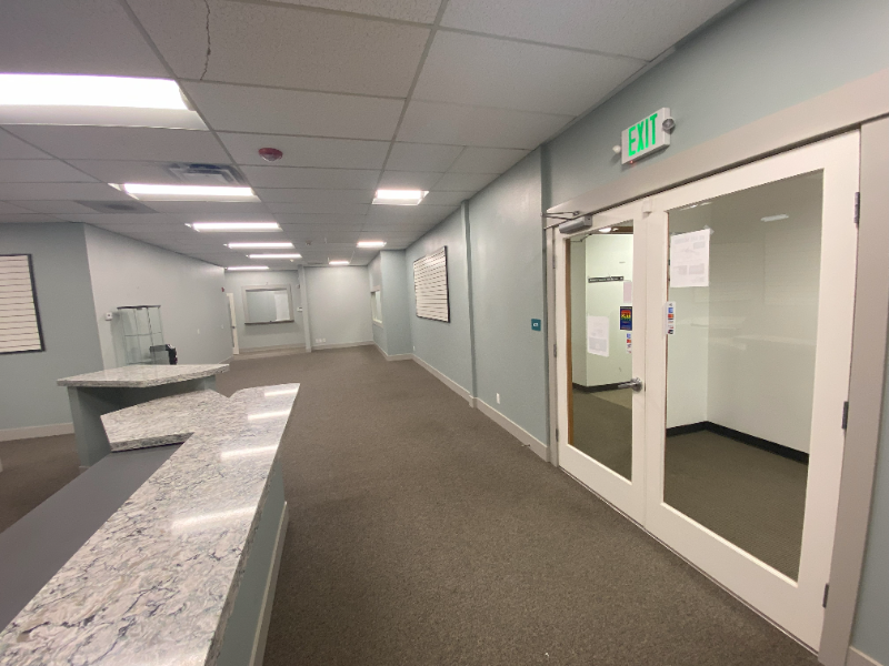 15811 Ambaum Blvd Sw #140 - Photo 2 of 13