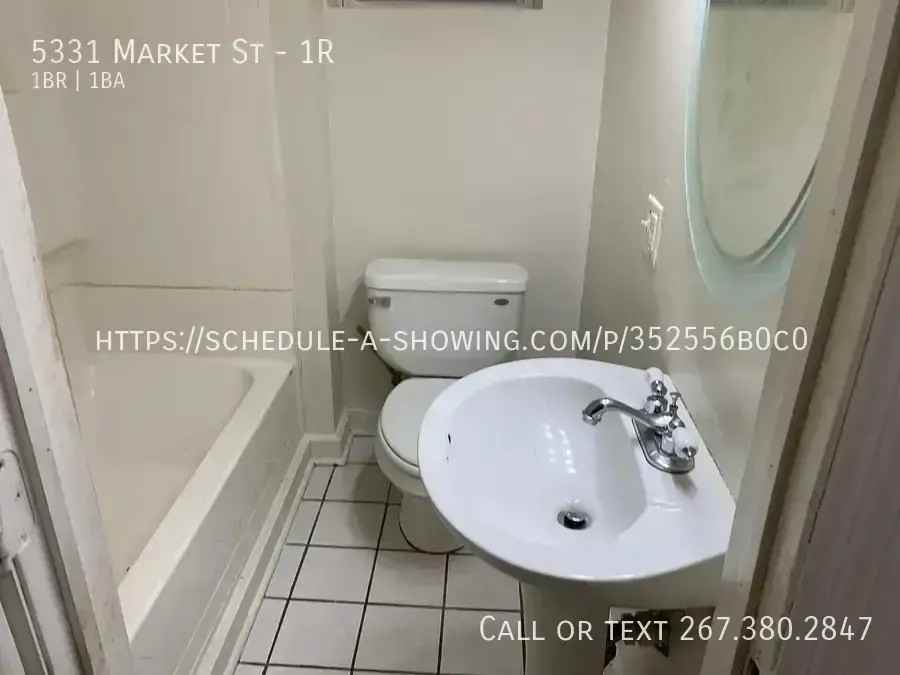 5331 Market St #1R - Photo 5 of 7