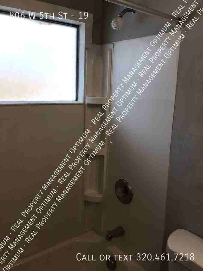 806 West 5th Street #19 - Photo 5 of 8